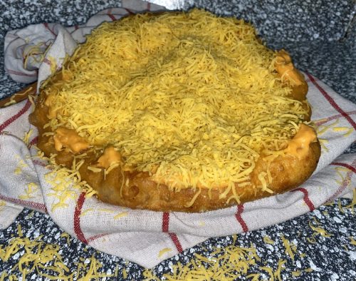 Cheddar lángos