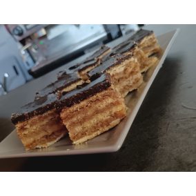 Gluténmentes zserbó ( előrendelésre)