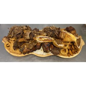 Húsimádó családi tál(12-15 főre ajánljuk)