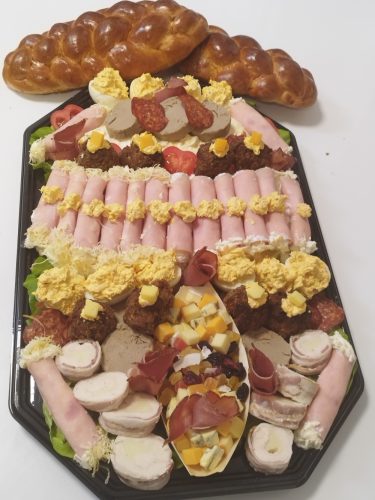 Húsvéti Family hidegtál  8-10főre ajánljuk!