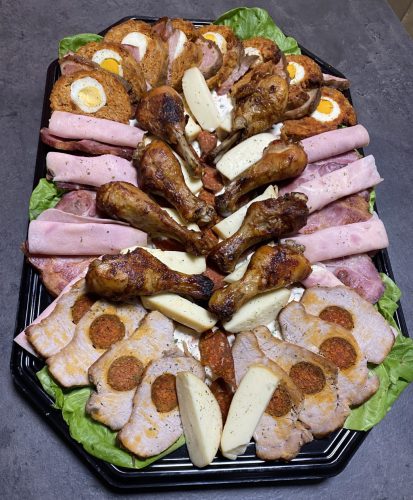 Magyaros hidegtál 8főre ajánljuk(24órás előrendelésre)