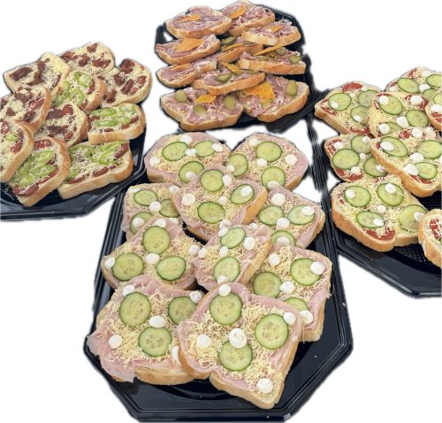 Sonkás-sajtos szendvicstál 10db